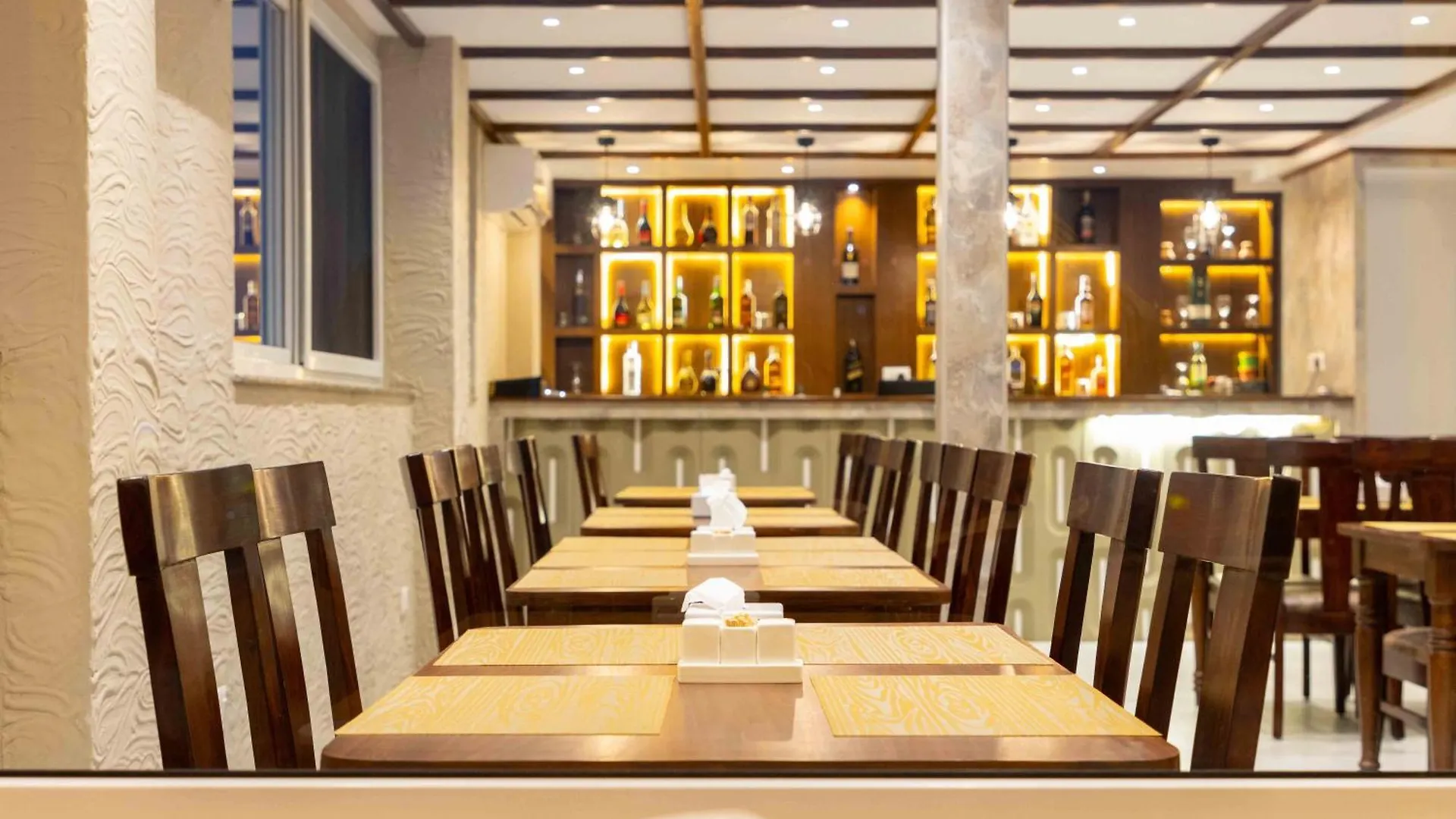 Shuvatara Suites & Spa, Thamel كاتماندو 4*,  نيبال